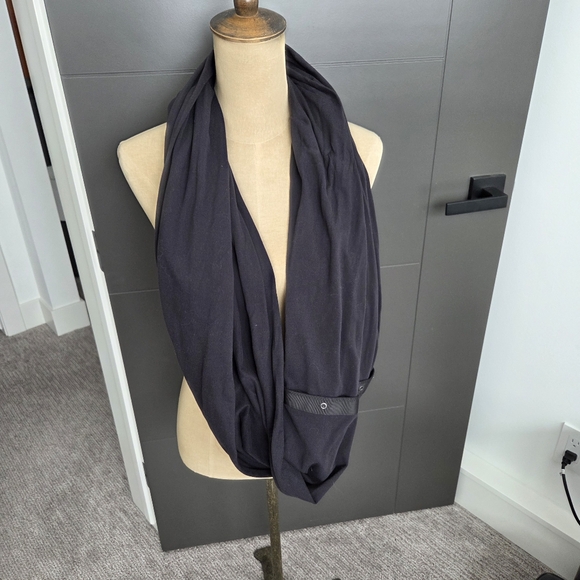 lululemon athletica Other - Black Lululemon Wrap